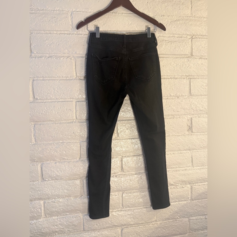 Hollister Curvy High Rise Black Distressed Skinny Jeans W27 L28 - Picture 4 of 6